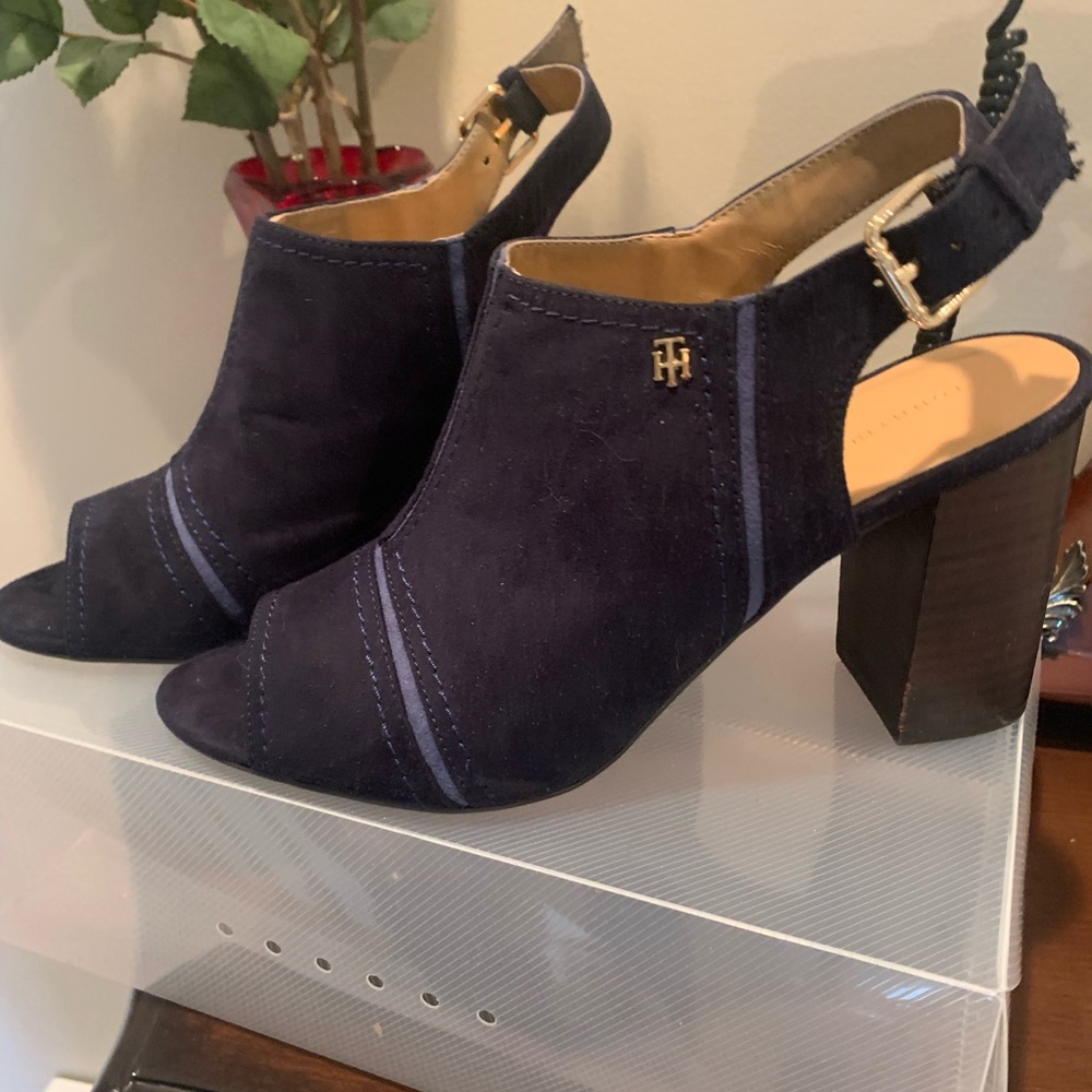 Fashionable navy suede peep-toe booties